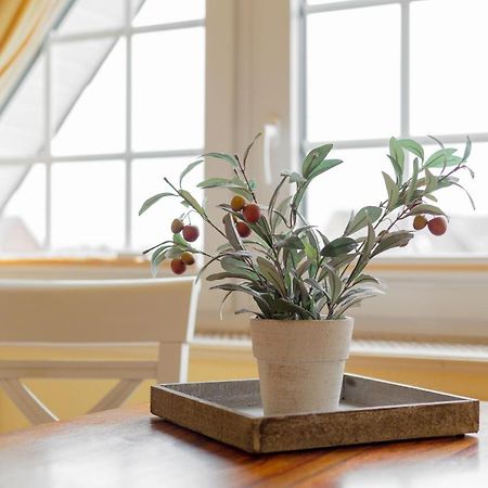 Priel-Hues Apartment List Luaran gambar