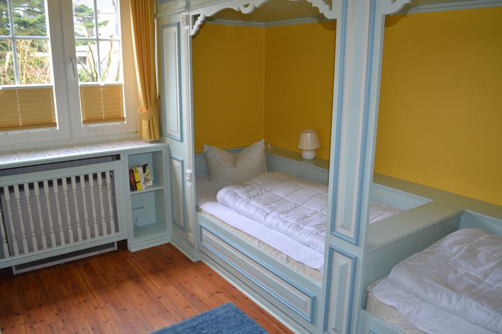 Priel-Hues Apartment List Bilik gambar