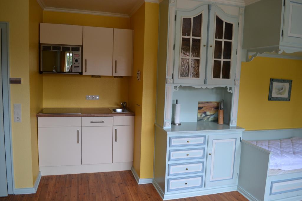Priel-Hues Apartment List Bilik gambar