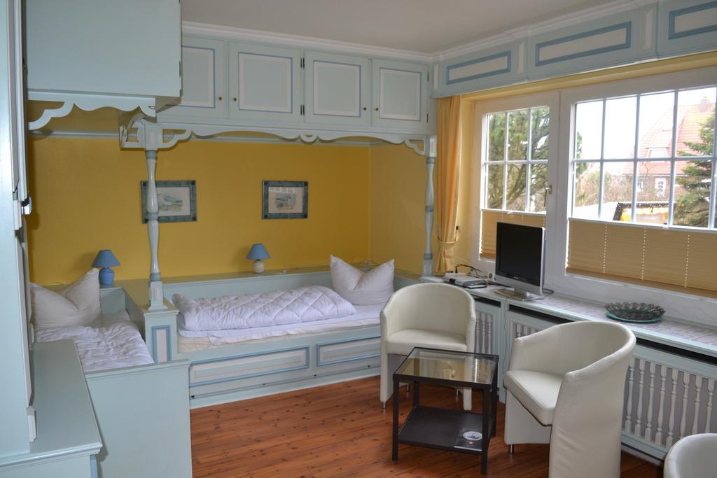 Priel-Hues Apartment List Bilik gambar