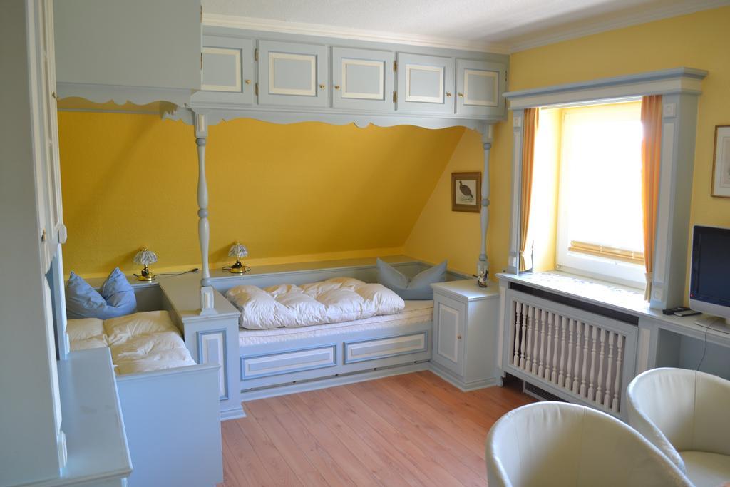 Priel-Hues Apartment List Bilik gambar