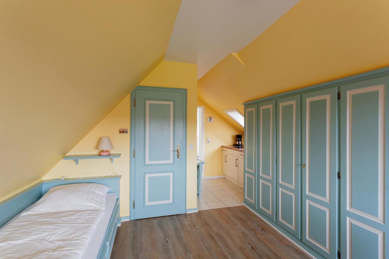 Priel-Hues Apartment List Luaran gambar